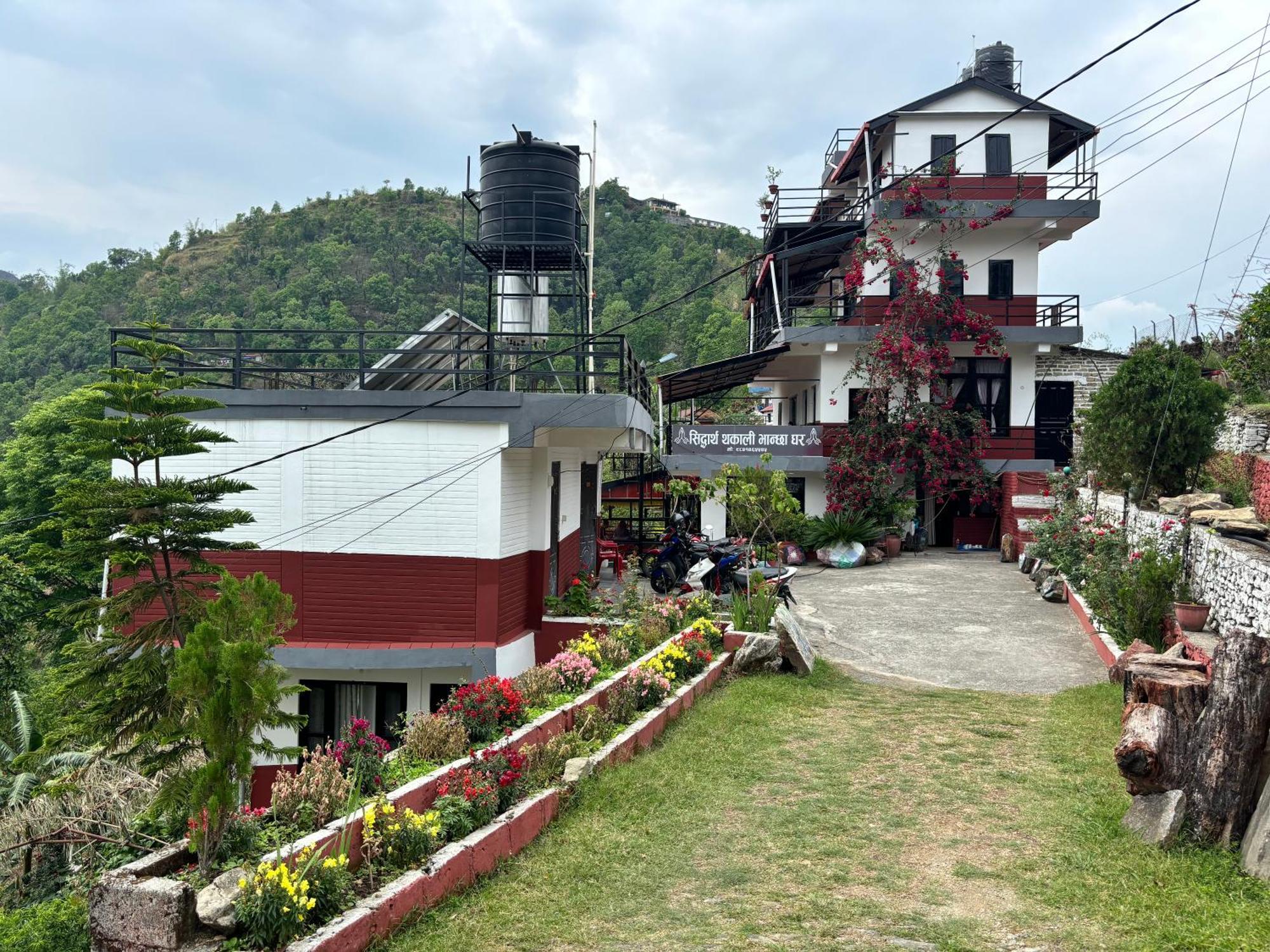 Siddhartha Garden Ayurveda Hotel Pokhara Bagian luar foto