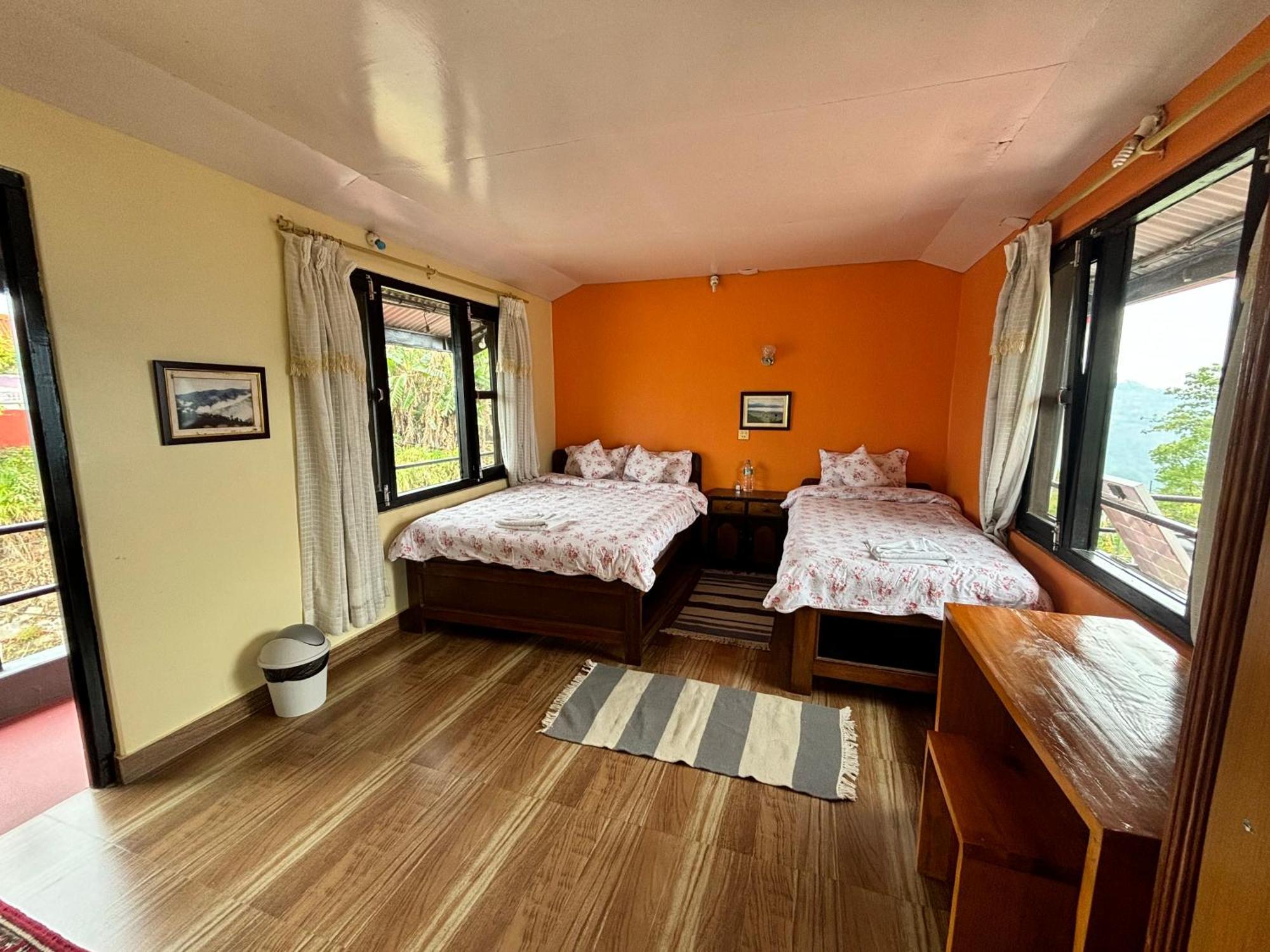 Siddhartha Garden Ayurveda Hotel Pokhara Bagian luar foto