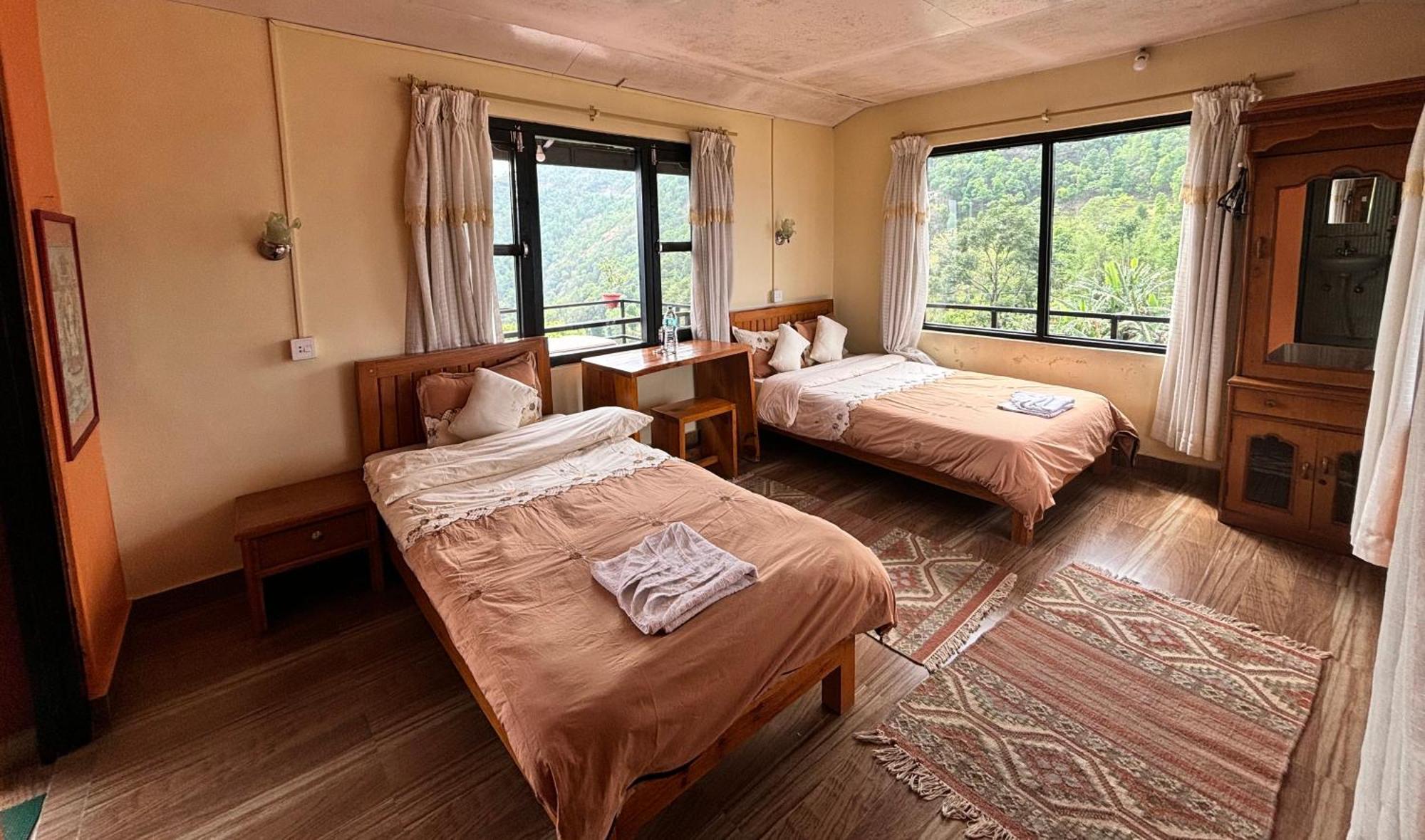 Siddhartha Garden Ayurveda Hotel Pokhara Bagian luar foto