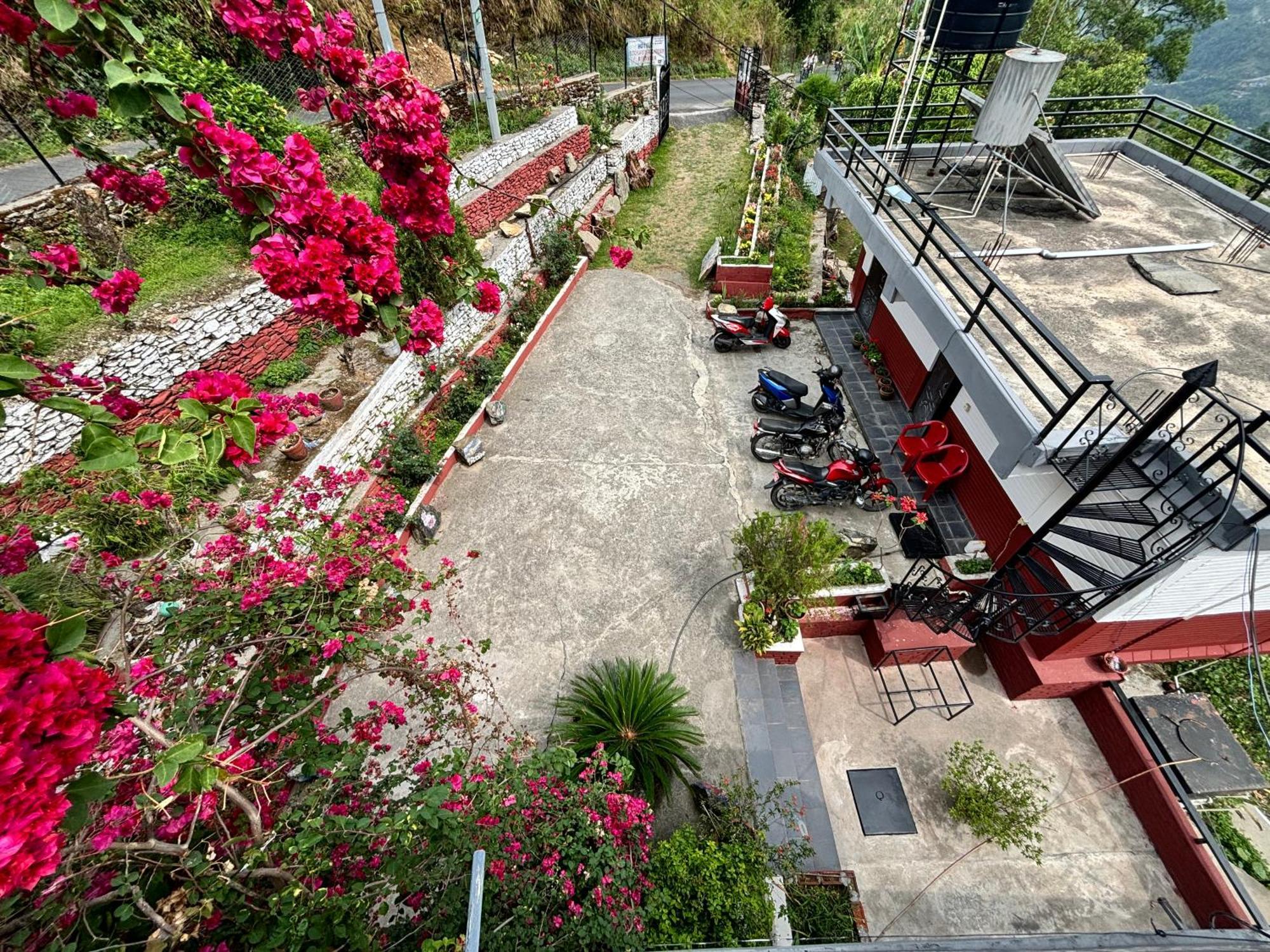 Siddhartha Garden Ayurveda Hotel Pokhara Bagian luar foto
