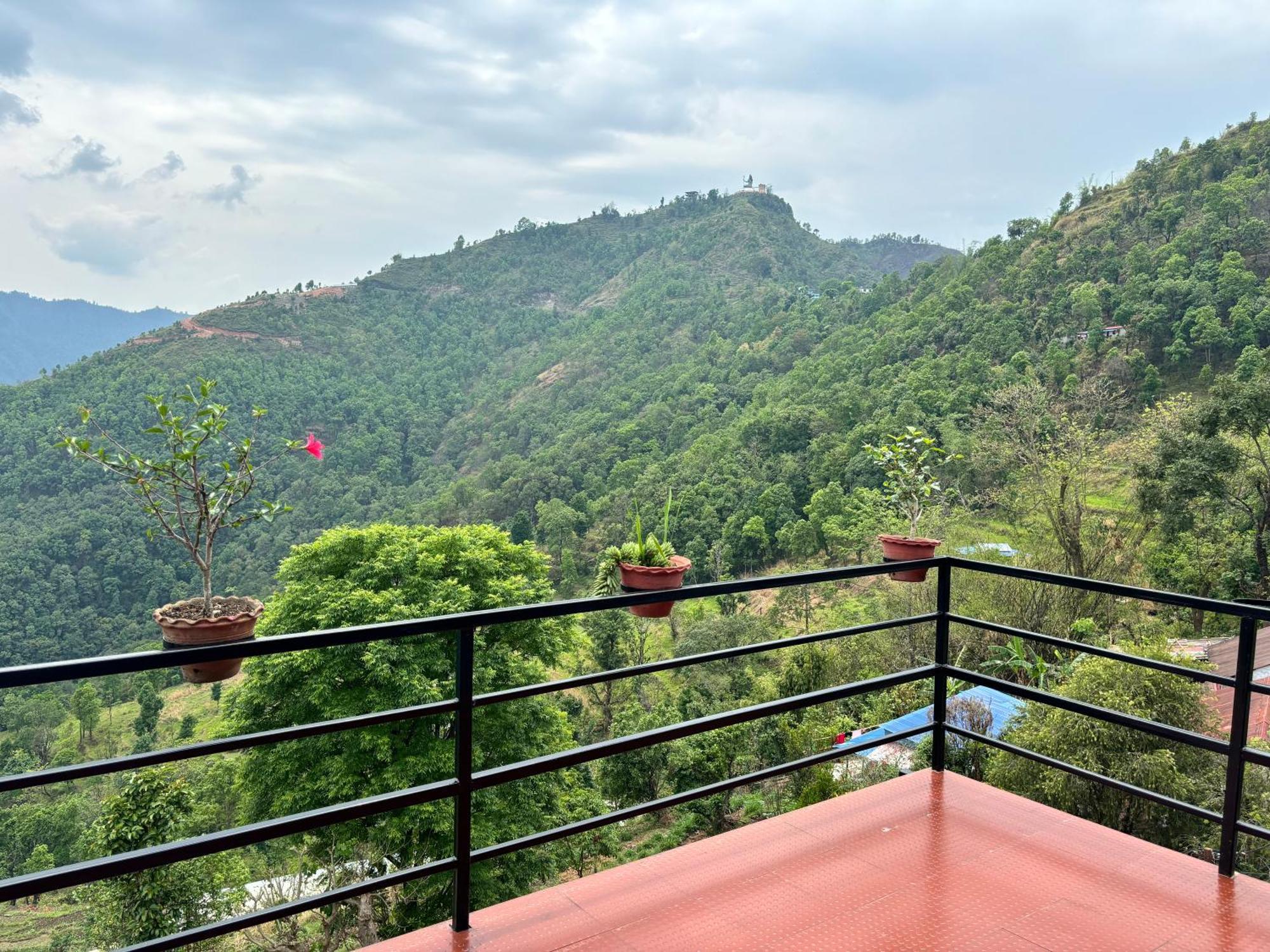 Siddhartha Garden Ayurveda Hotel Pokhara Bagian luar foto