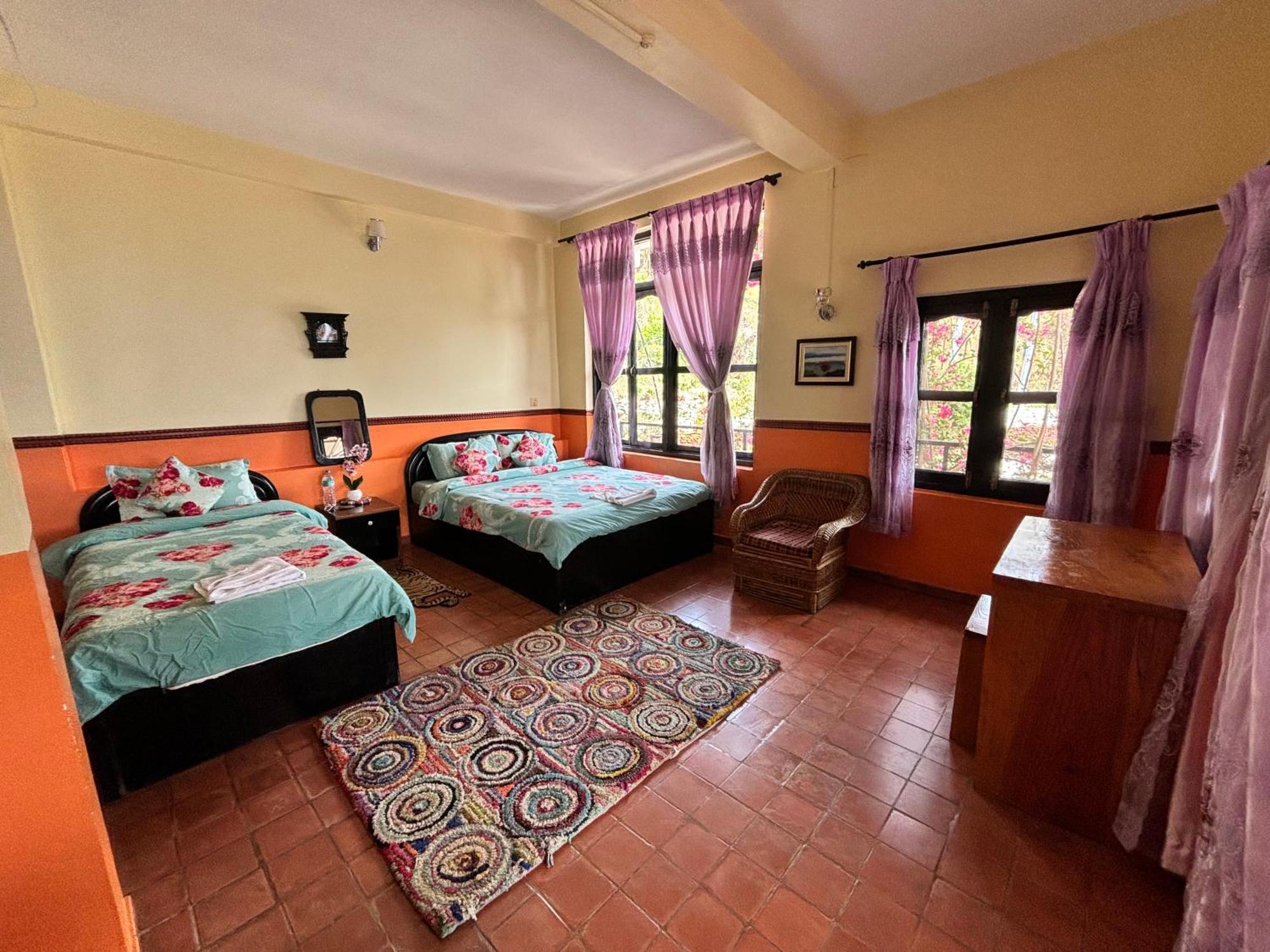 Siddhartha Garden Ayurveda Hotel Pokhara Bagian luar foto