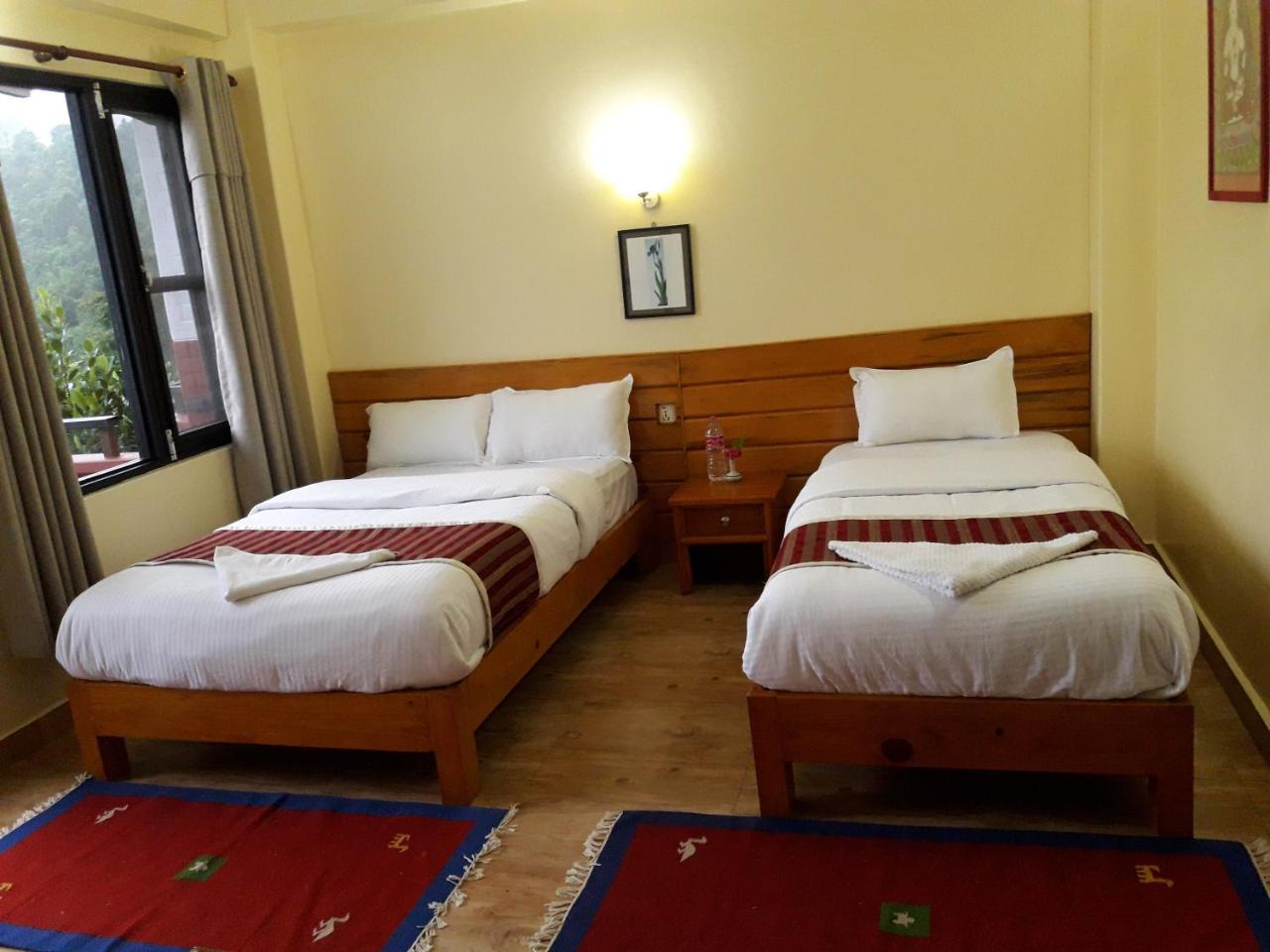 Siddhartha Garden Ayurveda Hotel Pokhara Bagian luar foto