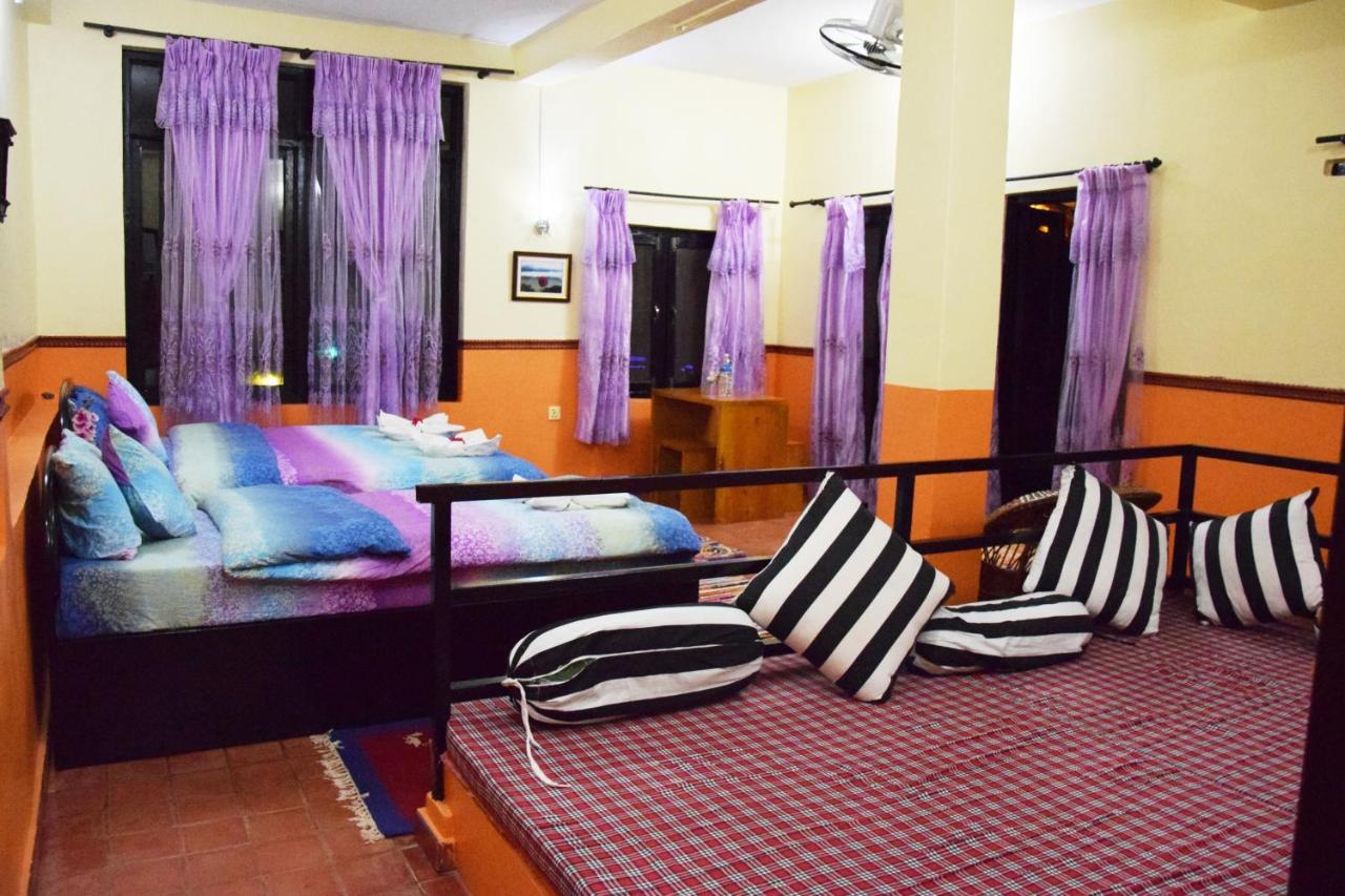 Siddhartha Garden Ayurveda Hotel Pokhara Bagian luar foto