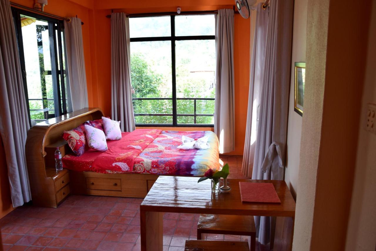 Siddhartha Garden Ayurveda Hotel Pokhara Bagian luar foto