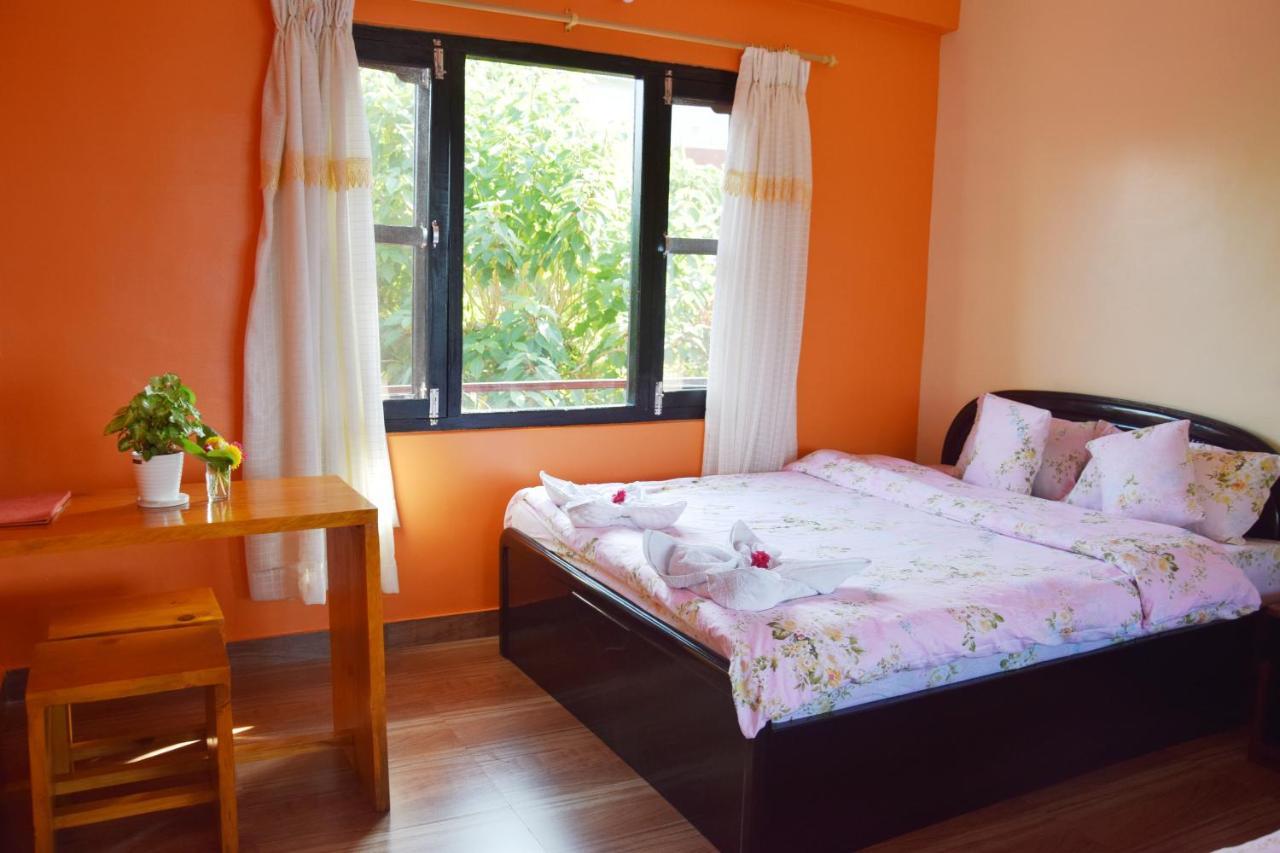 Siddhartha Garden Ayurveda Hotel Pokhara Bagian luar foto