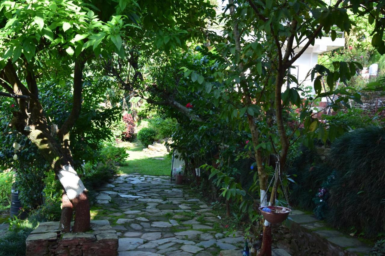 Siddhartha Garden Ayurveda Hotel Pokhara Bagian luar foto