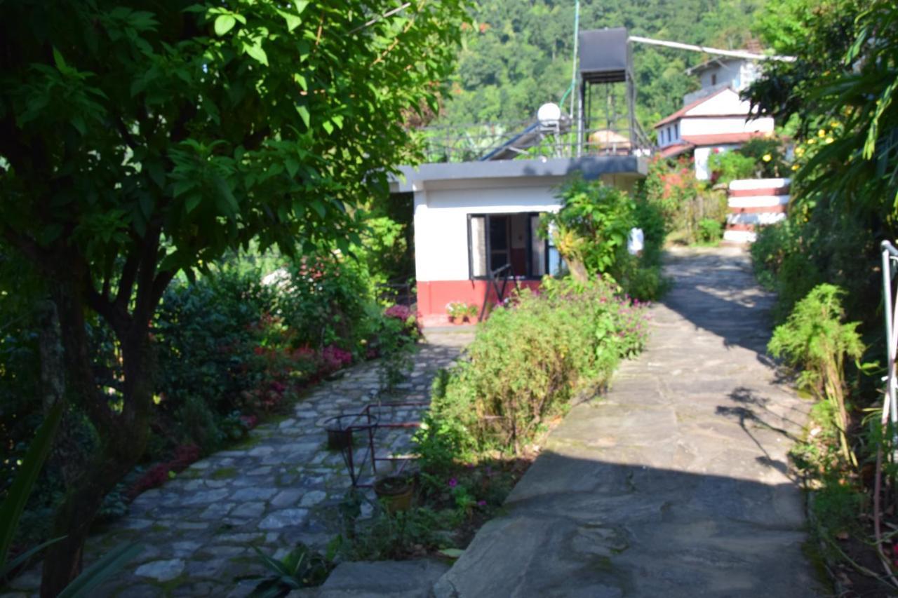 Siddhartha Garden Ayurveda Hotel Pokhara Bagian luar foto