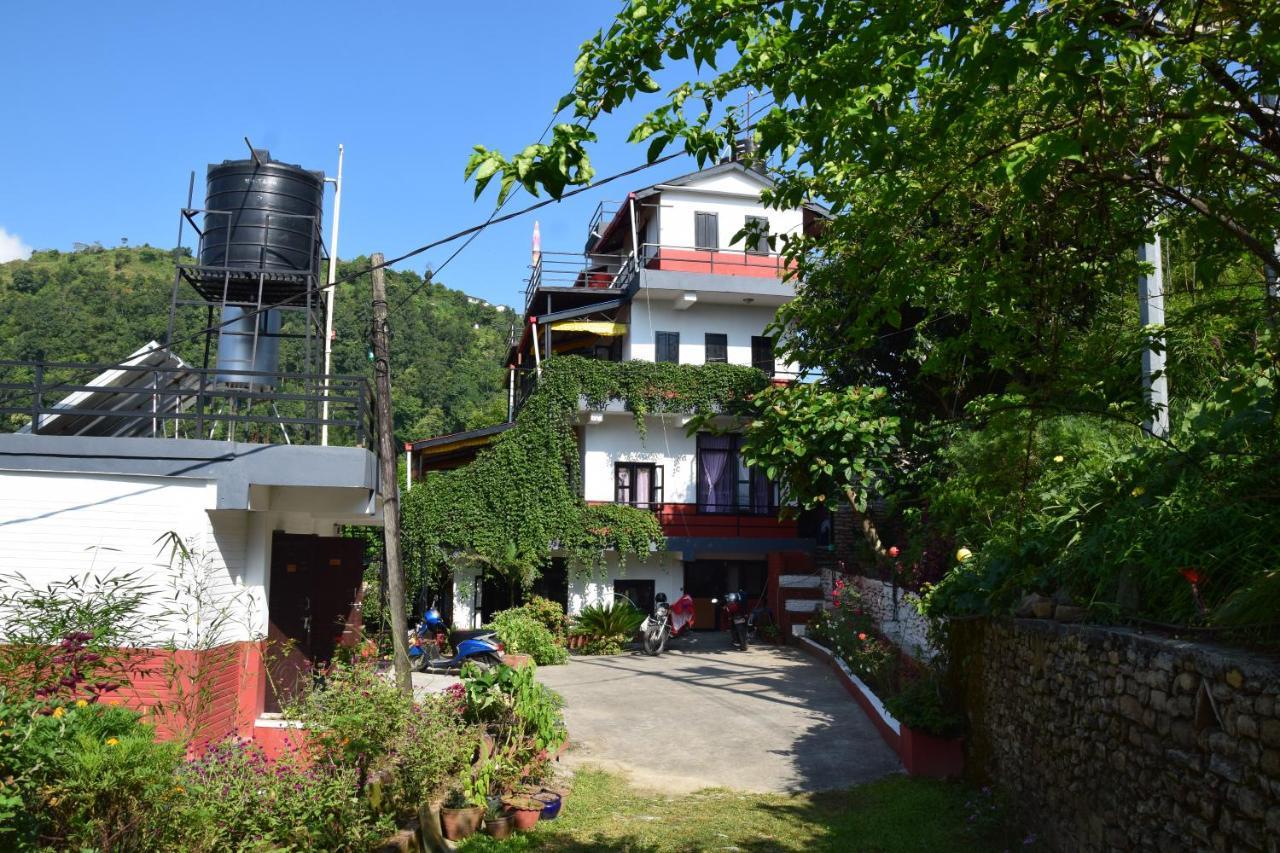 Siddhartha Garden Ayurveda Hotel Pokhara Bagian luar foto